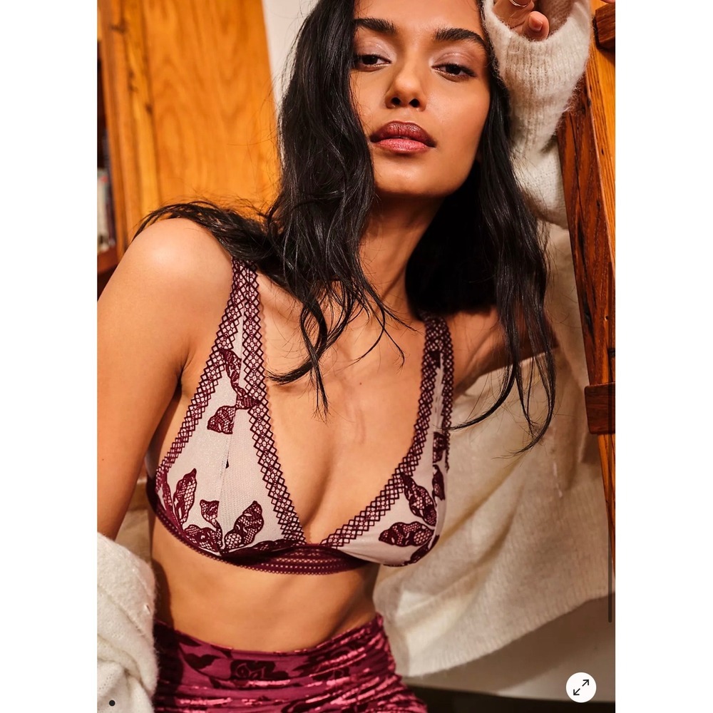 Intimately Free People Alia Maroon Bralette, Large